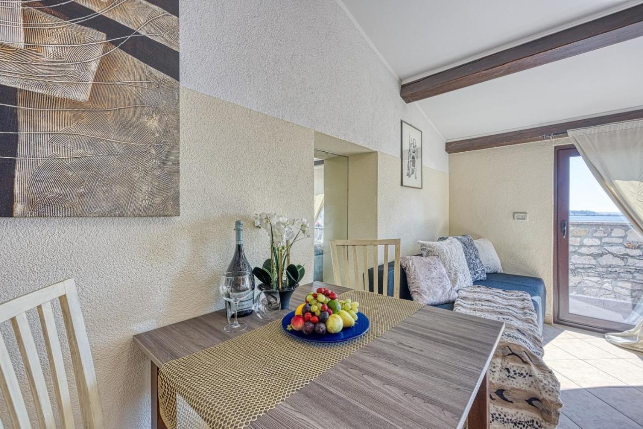 Old Town Apartments In אומאג מראה חיצוני תמונה